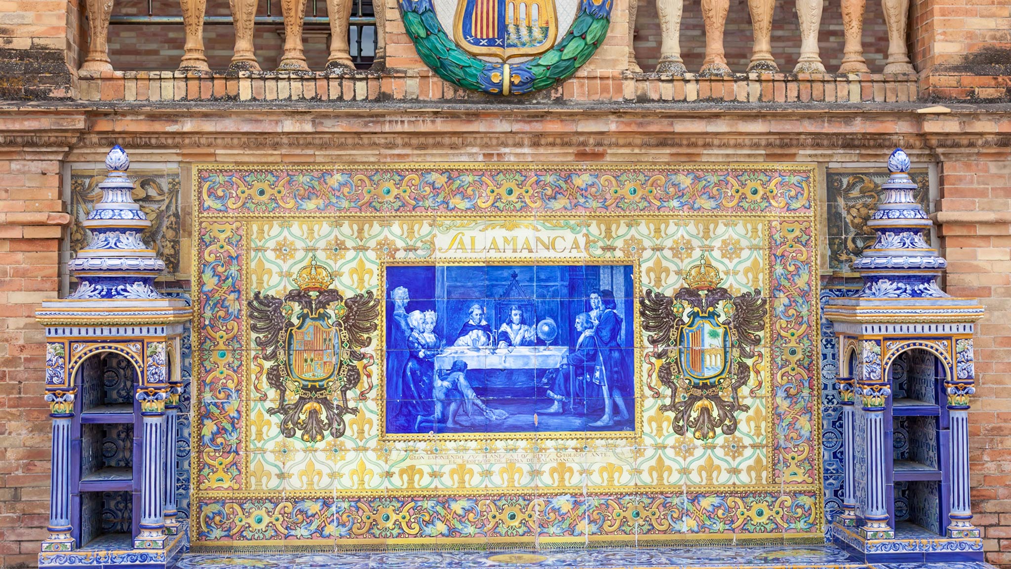 瓷砖装饰着西班牙广场