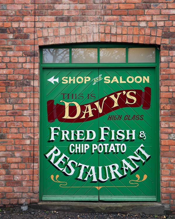 达勒姆比米什博物馆的一家炸鱼薯条店
