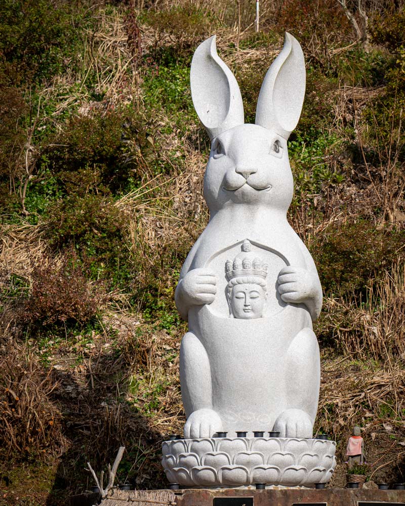 佐渡岛的兔子庙