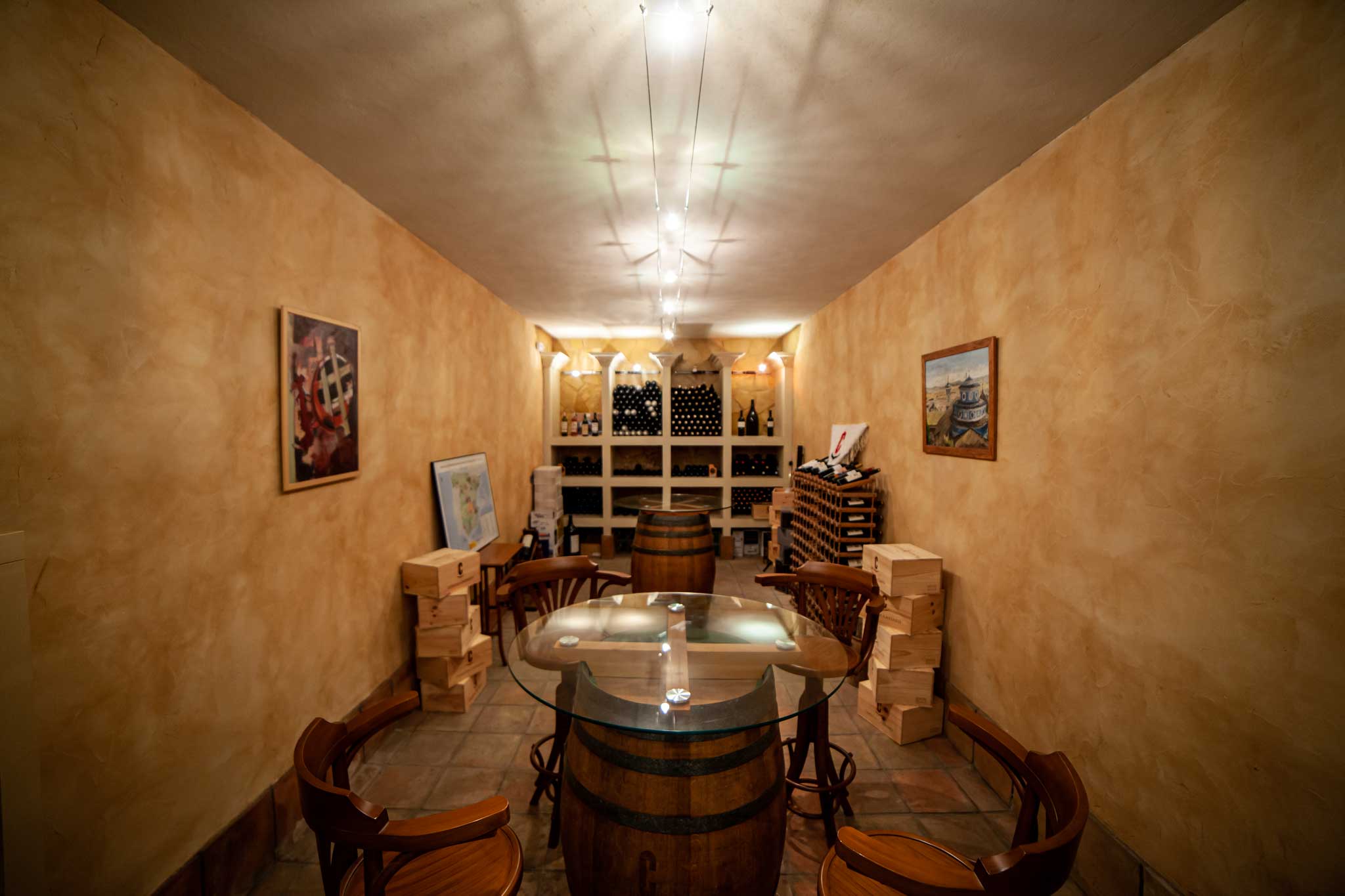 西班牙穆尔西亚品酒的房间