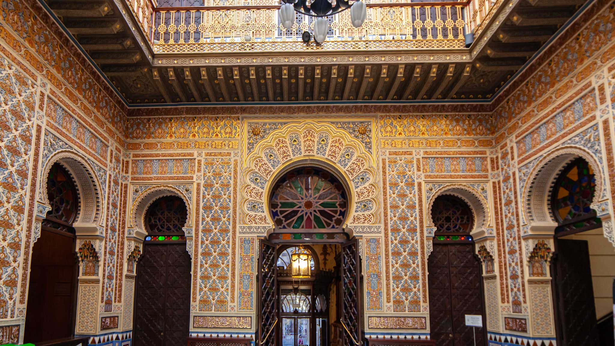 穆尔西亚真正的赌场里令人惊叹的伊斯兰瓷砖