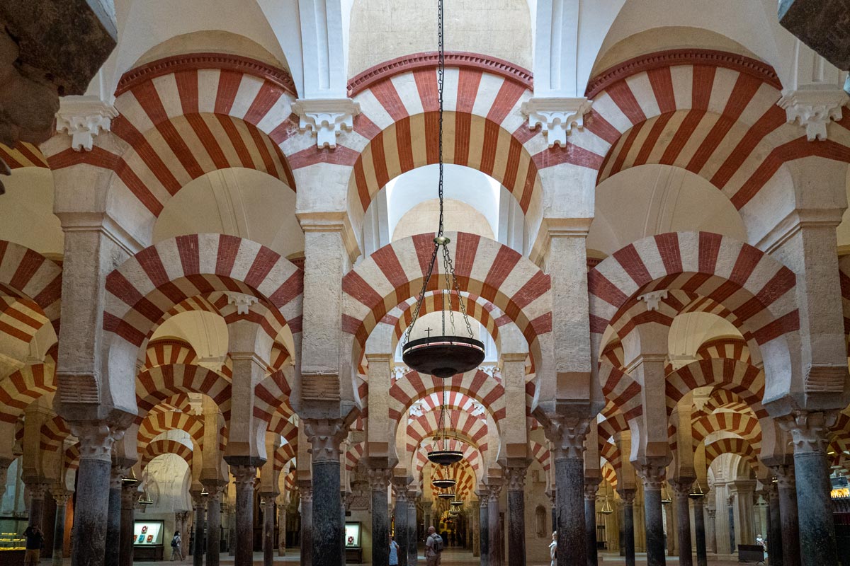 Córdoba的清真寺大教堂，西班牙最好的旅游城市之一