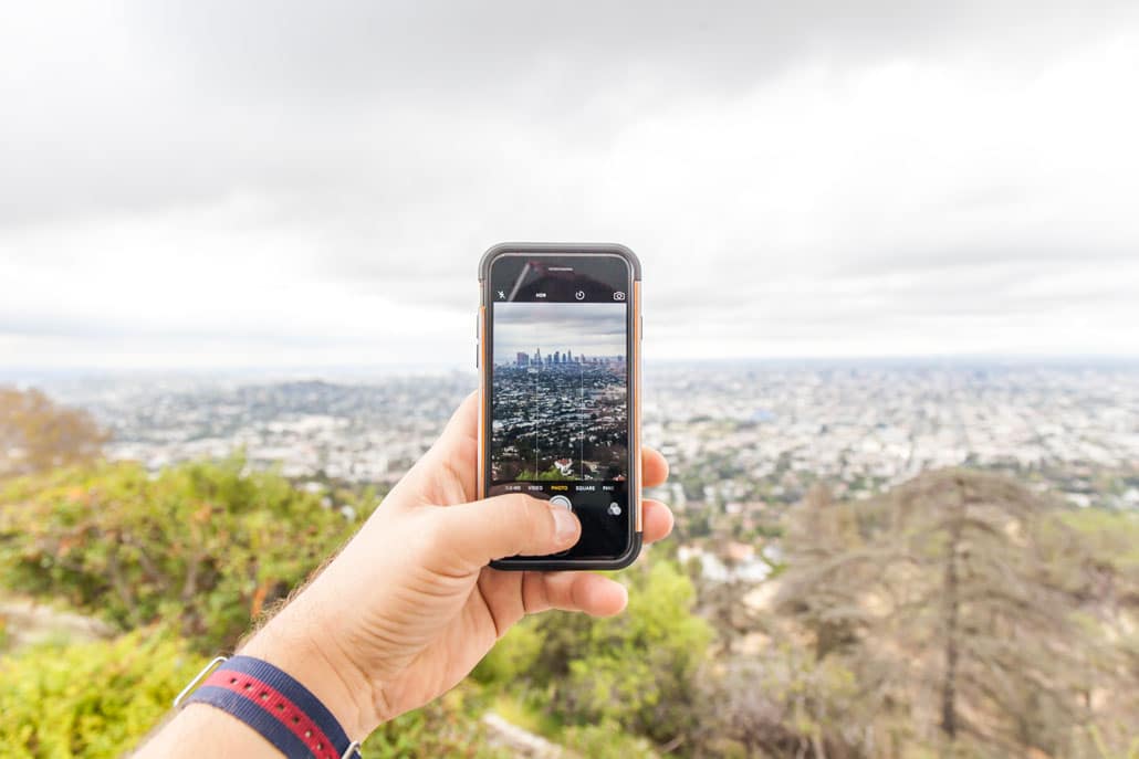 Taking photos of Hollywood while staying connected